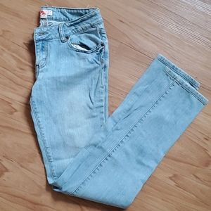 Forever 21 light wash skinny jeans